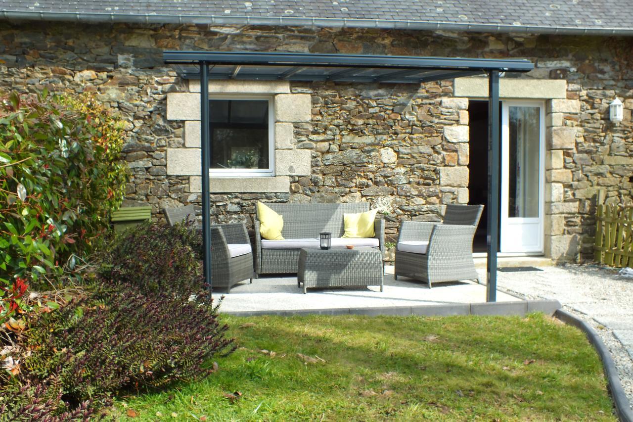 Gites De Lenvos Pontivy Exterior photo